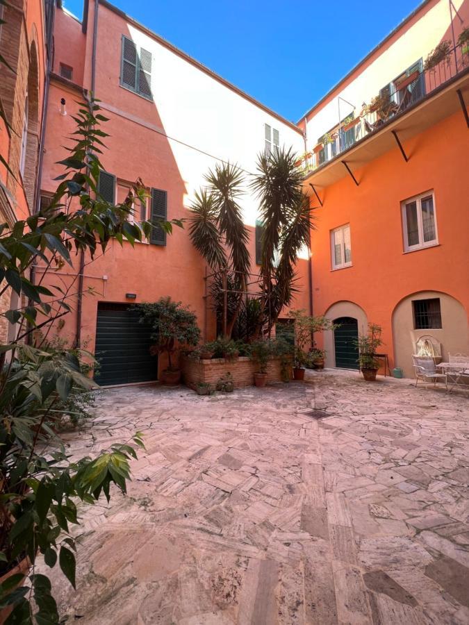 B&B Letterario Palazzo Pistocchi 테라모 외부 사진