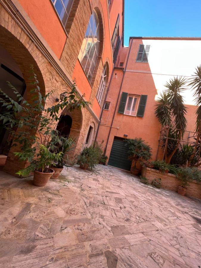 B&B Letterario Palazzo Pistocchi 테라모 외부 사진
