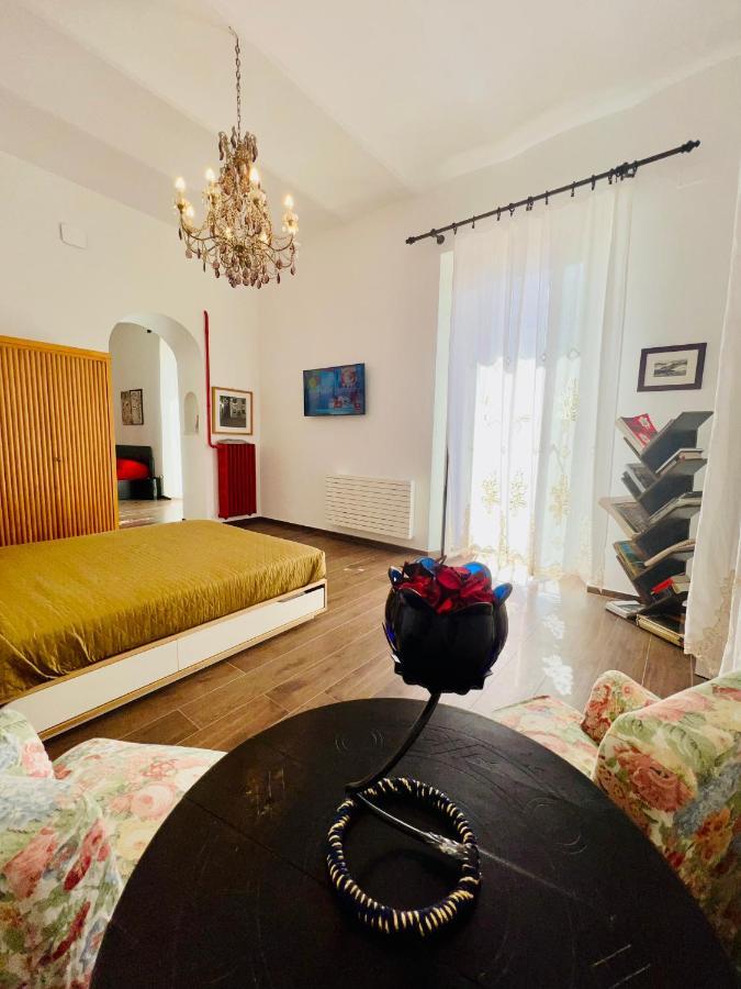 B&B Letterario Palazzo Pistocchi 테라모 외부 사진